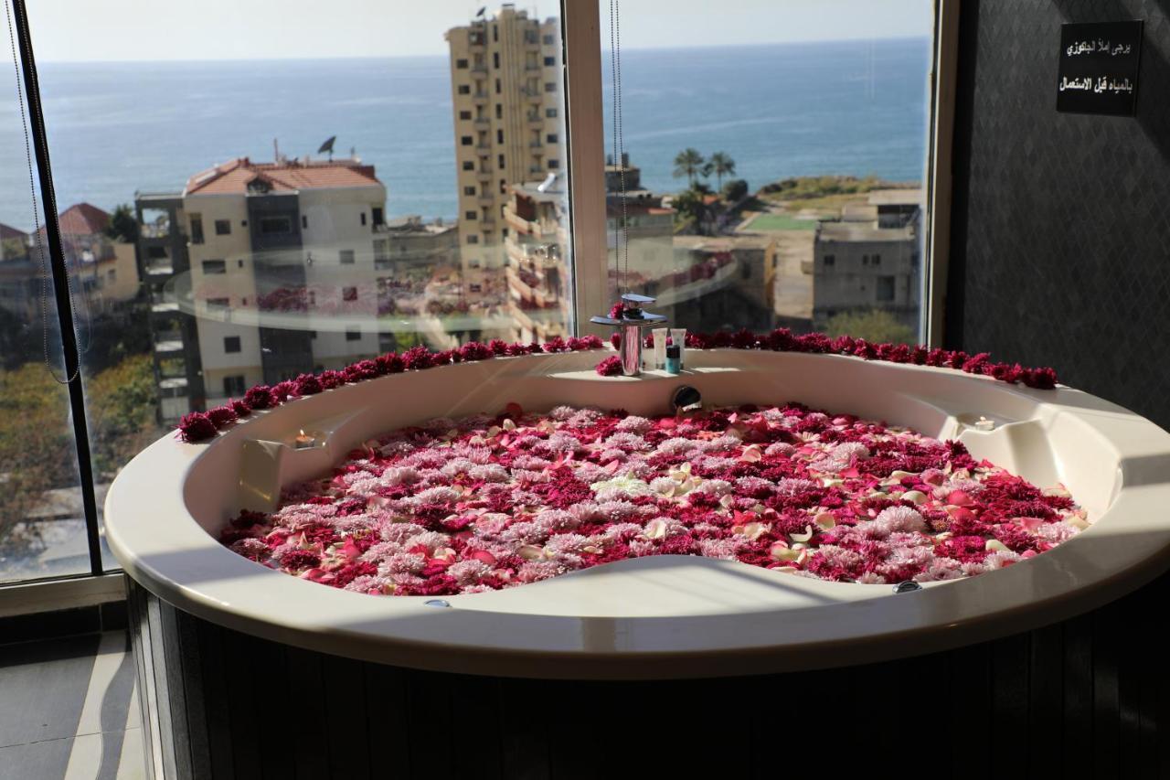 Dolls Hotel By Eurostars (Adults Only) Jounieh Bagian luar foto