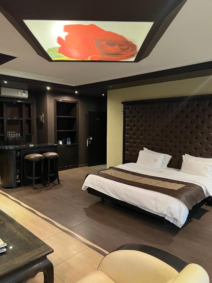 Dolls Hotel By Eurostars (Adults Only) Jounieh Bagian luar foto