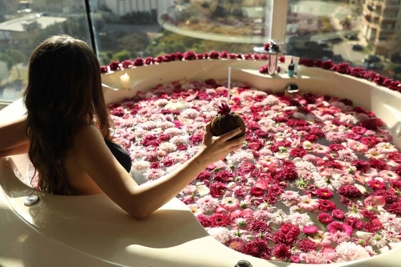 Dolls Hotel By Eurostars (Adults Only) Jounieh Bagian luar foto
