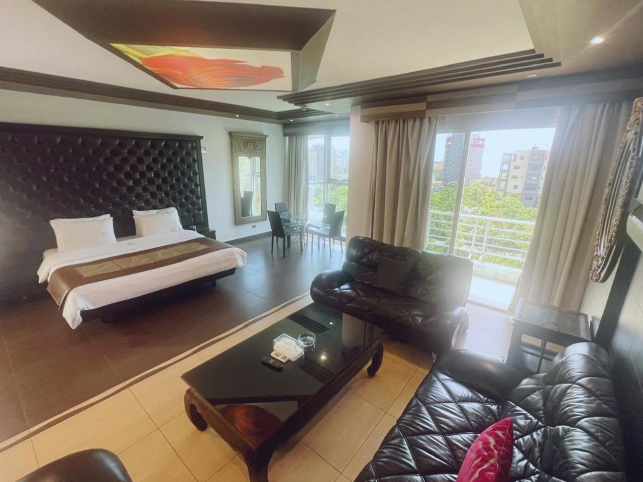Dolls Hotel By Eurostars (Adults Only) Jounieh Bagian luar foto