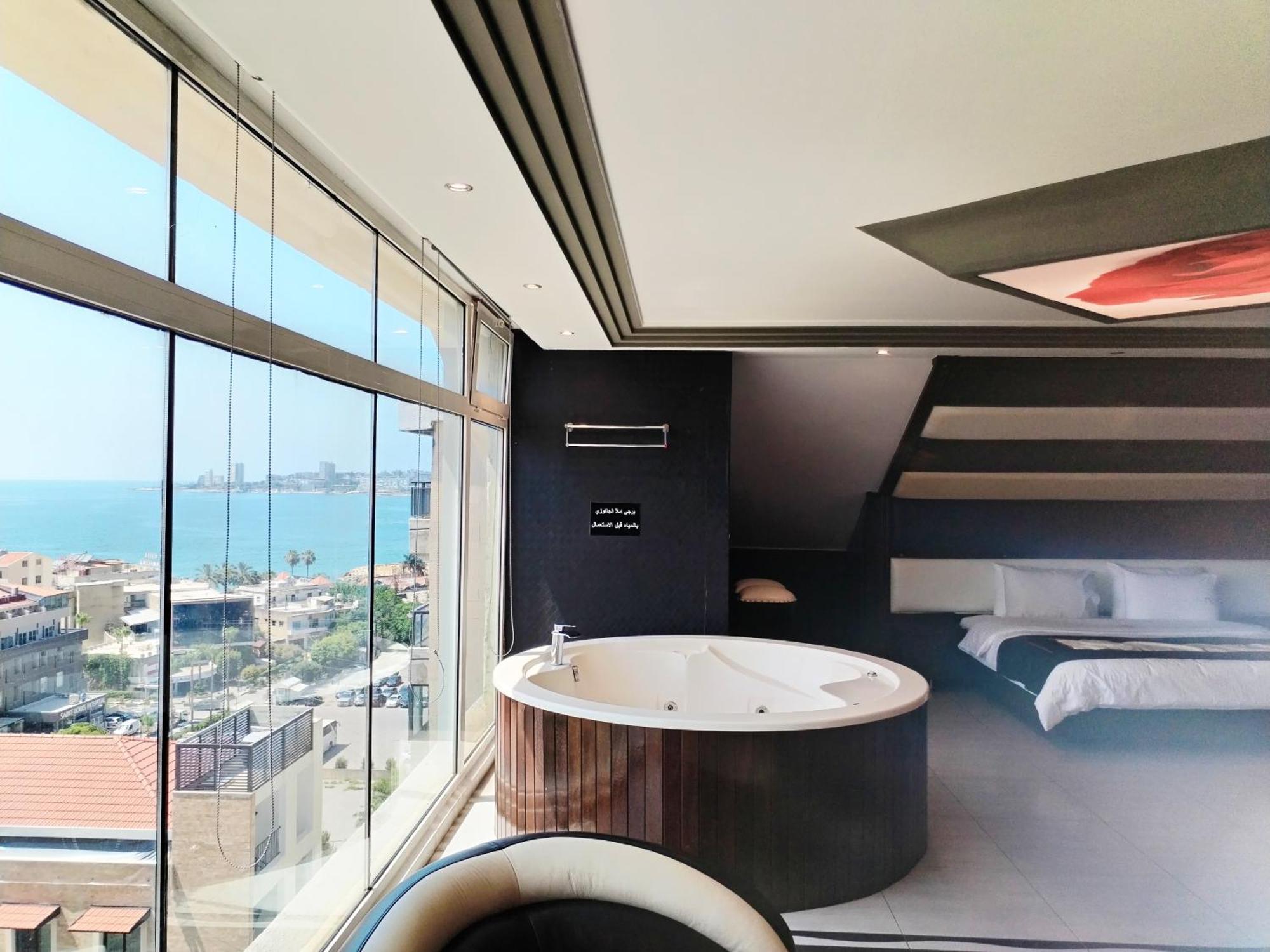 Dolls Hotel By Eurostars (Adults Only) Jounieh Bagian luar foto