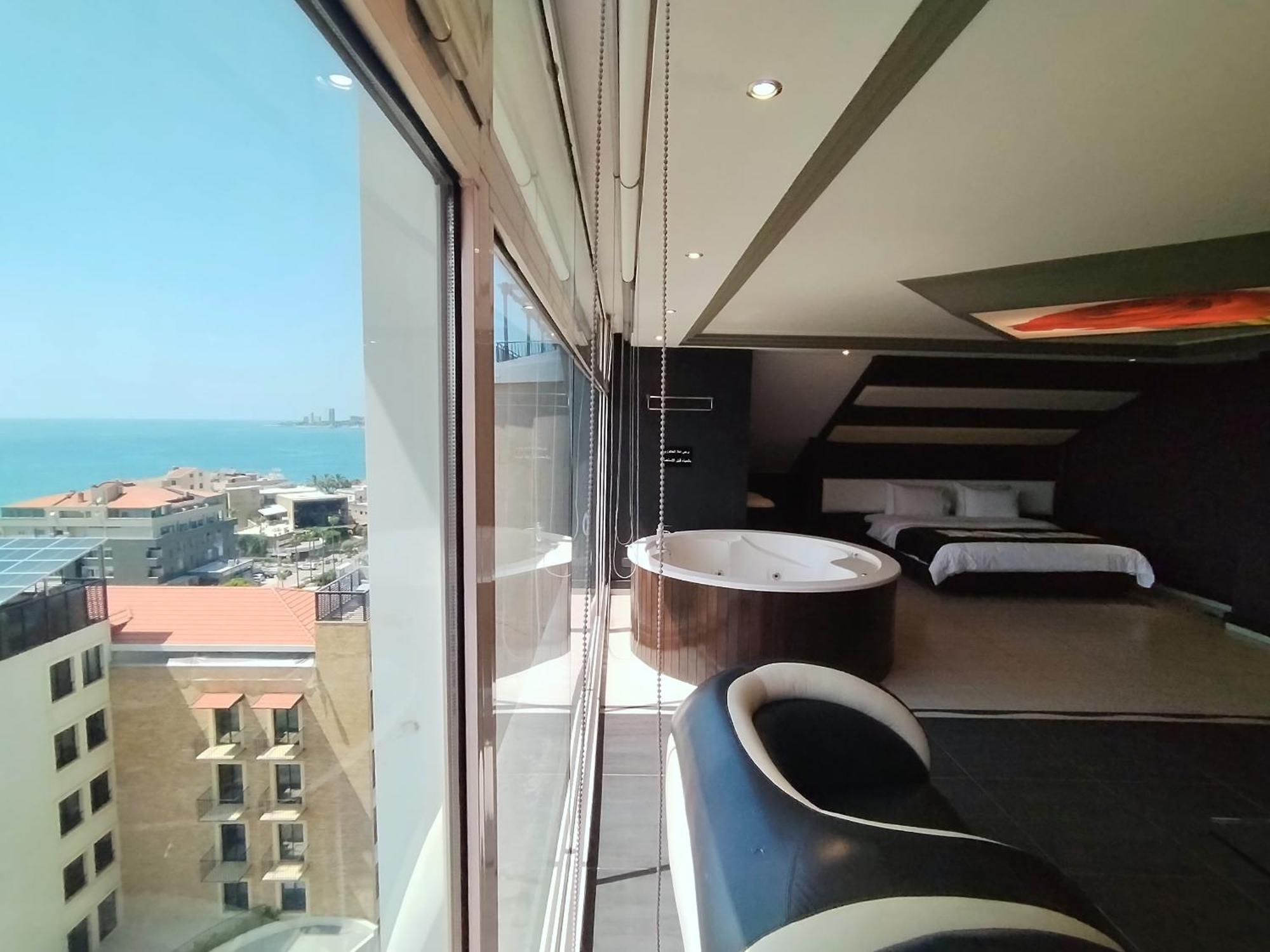 Dolls Hotel By Eurostars (Adults Only) Jounieh Bagian luar foto