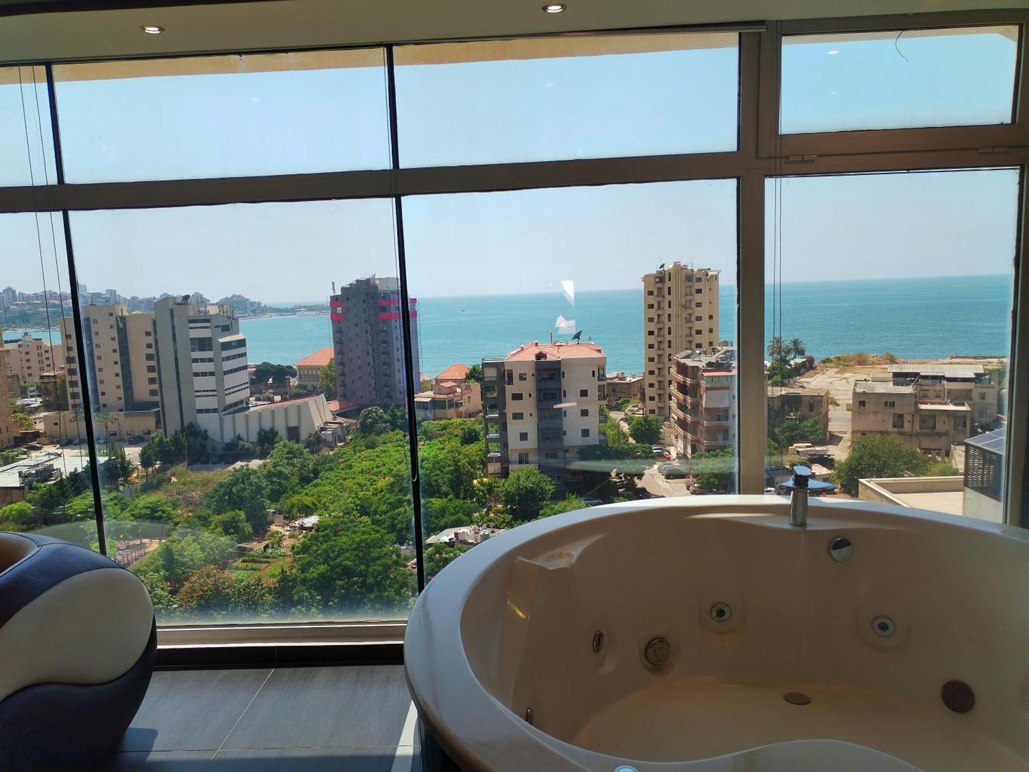 Dolls Hotel By Eurostars (Adults Only) Jounieh Bagian luar foto
